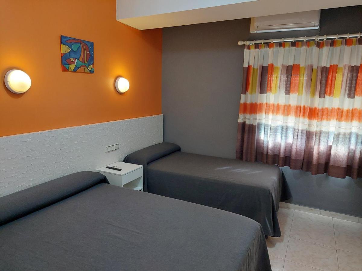 Hotel Cervantes Mahora Luaran gambar