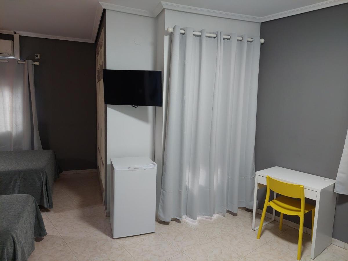 Hotel Cervantes Mahora Luaran gambar